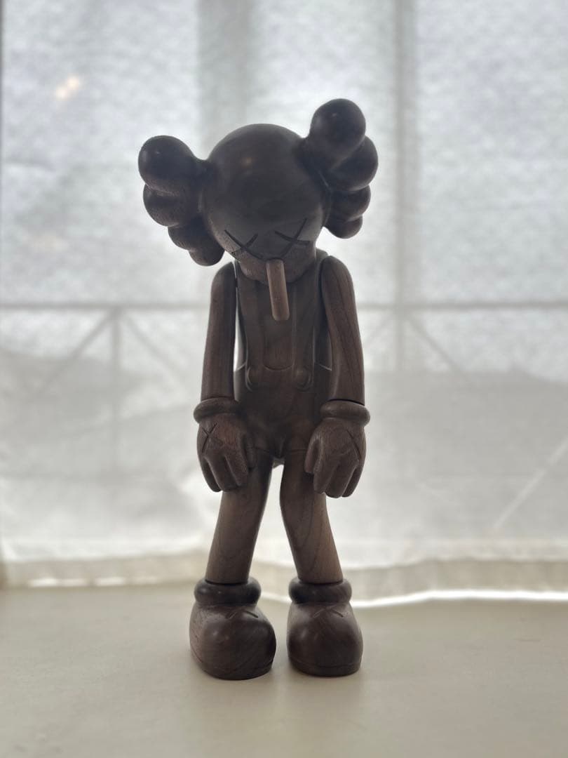 kaws small lie KAWS SMALL LIE WOOD カウズ