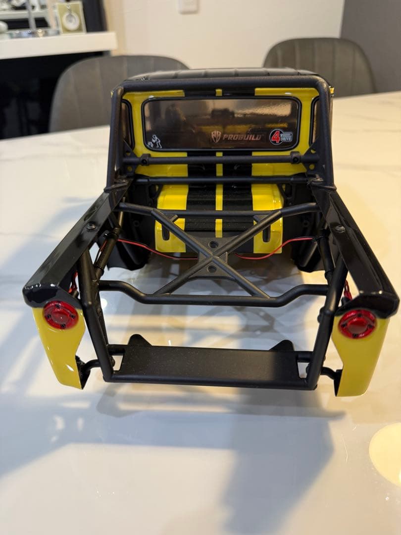 1/10 Vanquish vs4-10 phoenix ボディ オプション多数