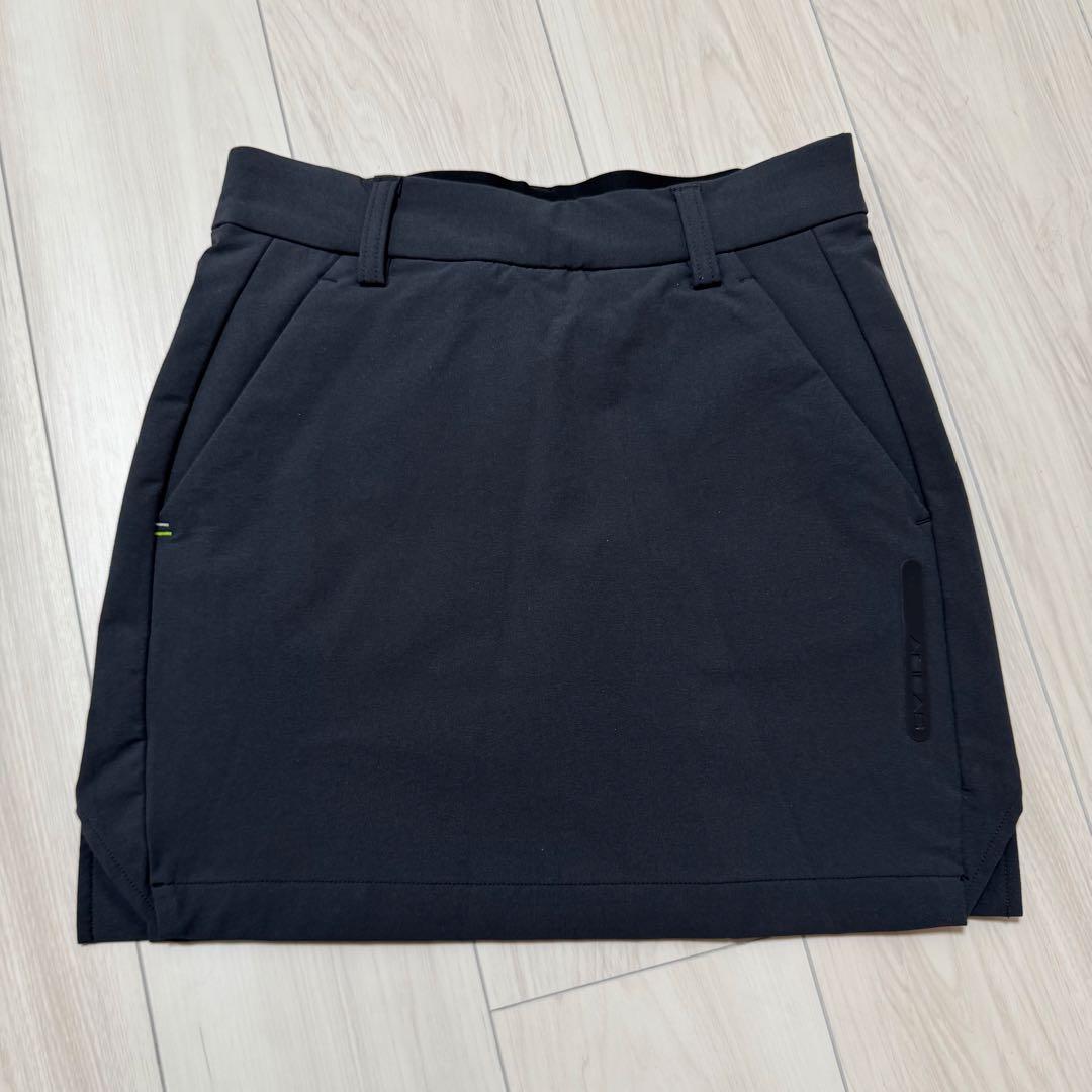 新品 アディダス セットアップ 半袖シャツ ストレッチスカート 上下 M