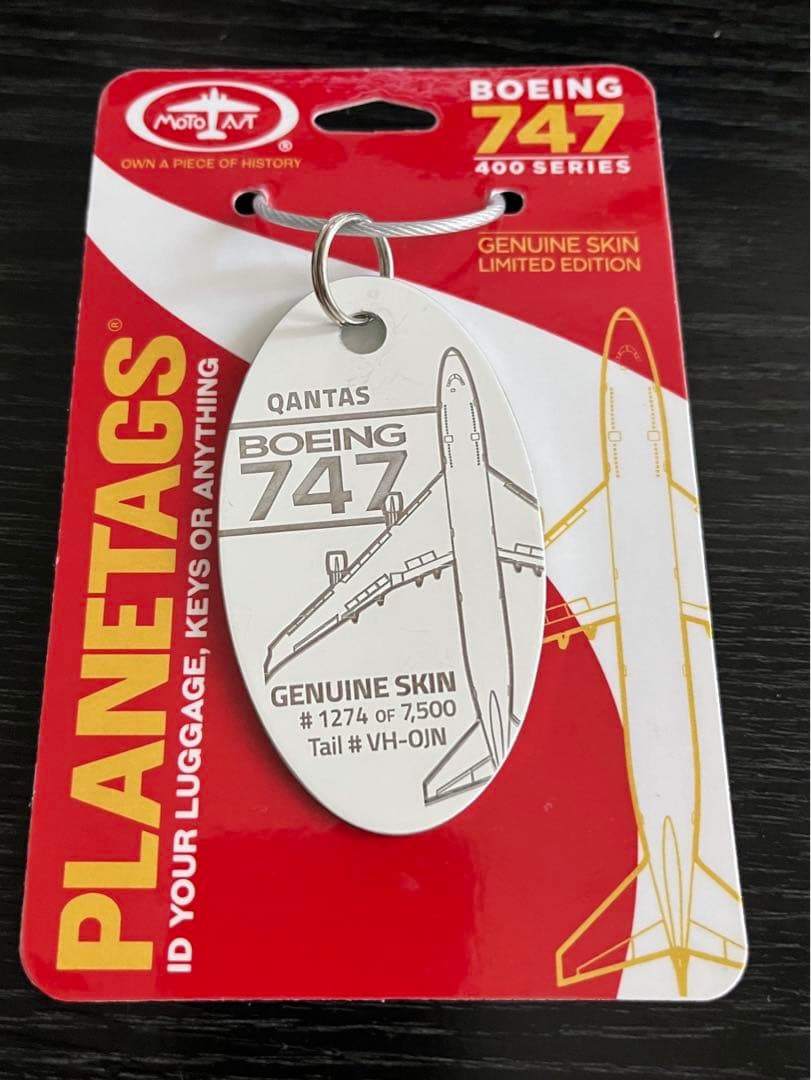 キーホルダー タグ 実機部品 ボーイング B747 カンタス航空 オーストラリア