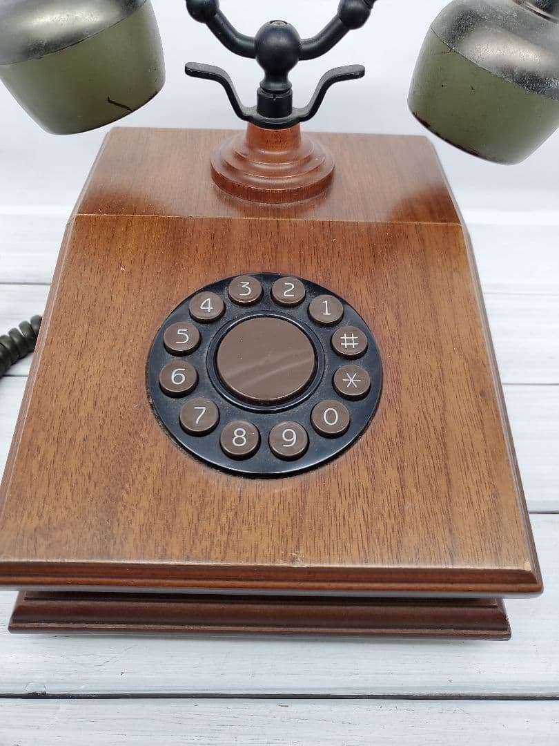 昭和レトロ プッシュ式　ボタン　電話 木製　アンティーク