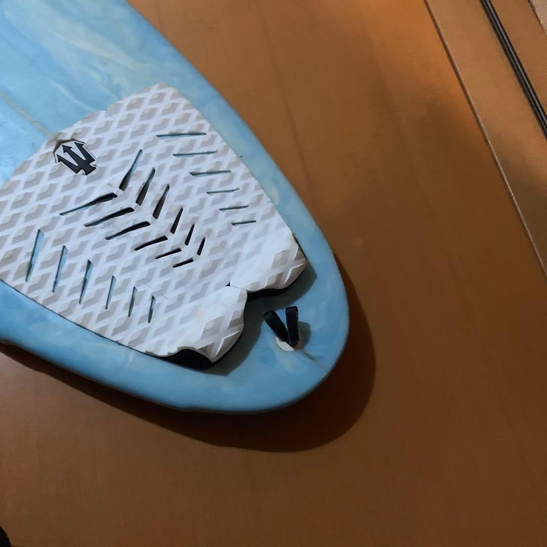 JS surf board キングピン　6,1 希少カラー