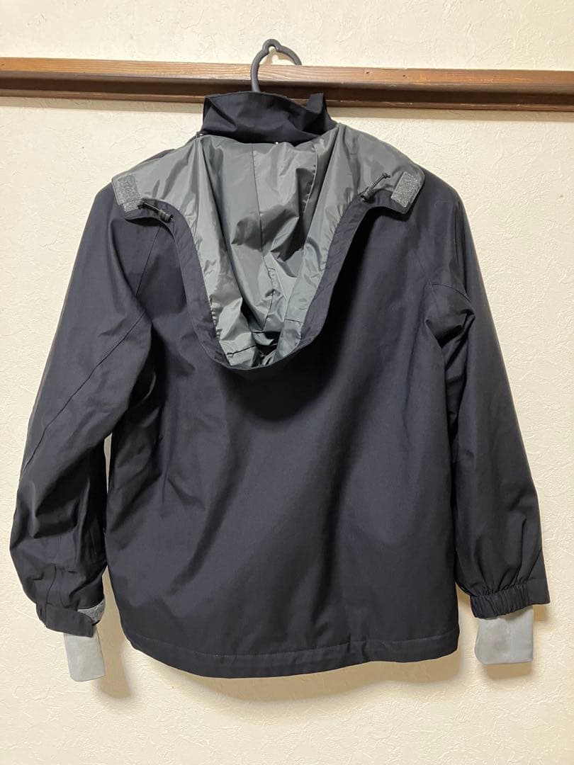 p.rhythm outerwear/プリズム　キッズ140 ジャケット　黒