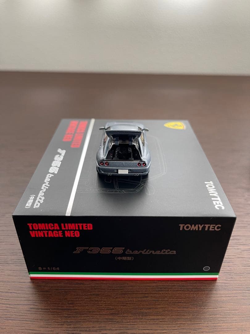 トミカリミテッドヴィンテージネオ F355 ベルリネッタ 中期型