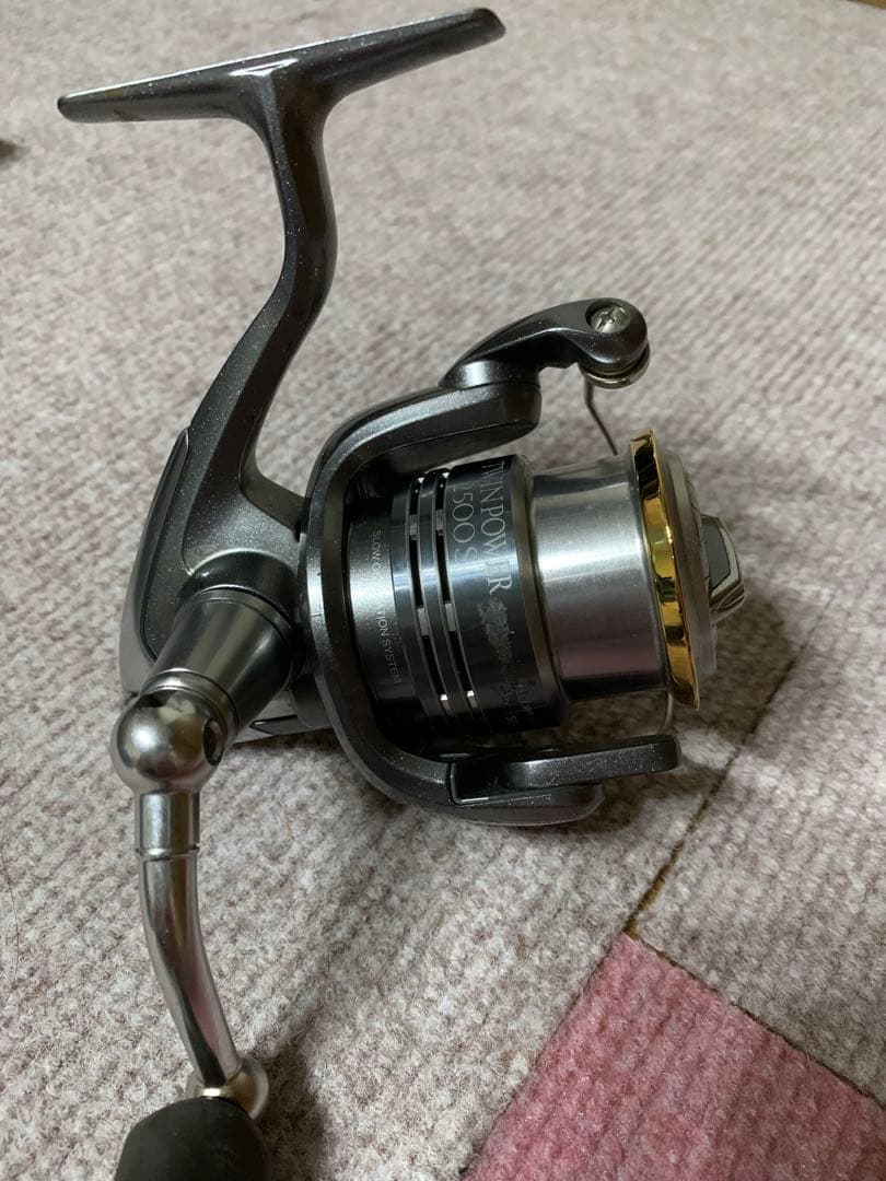 Twin Power 2500S リール