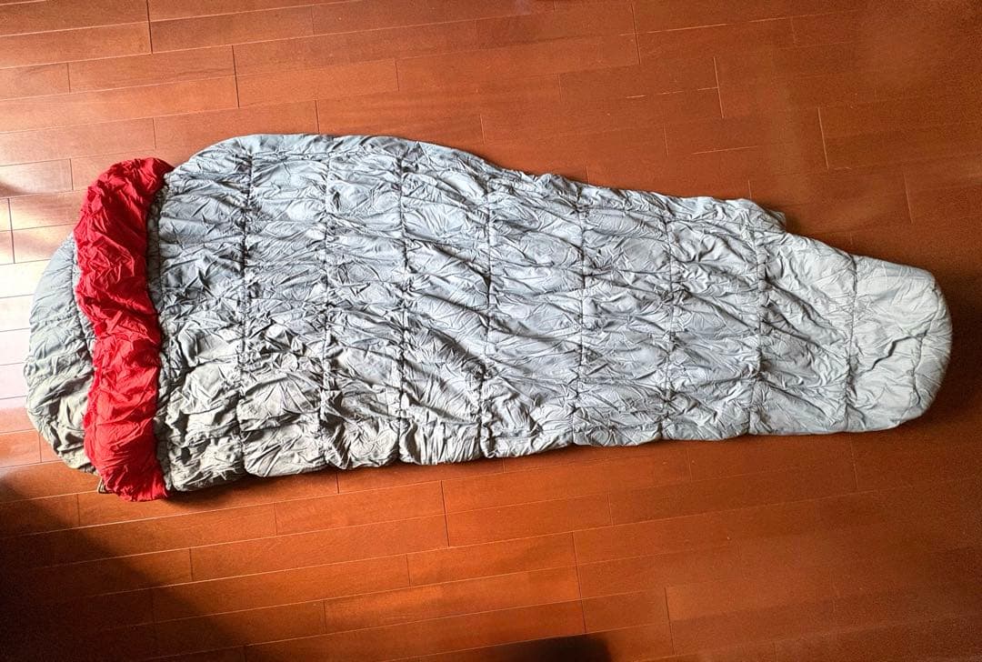 モンベル バローバッグ ＃0寝袋 左ジッパー サンライズレッド