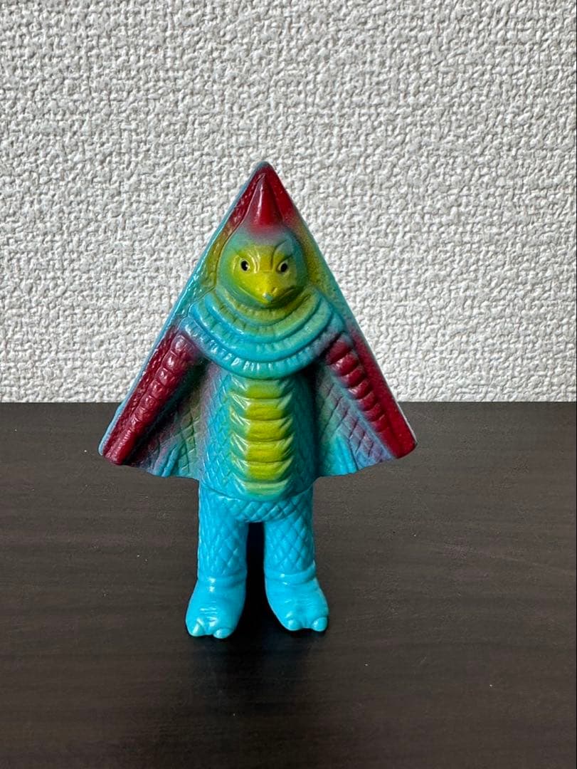 G1237 ビンテージソフビ怪獣　インペラー　ミラーマンの怪獣　ミニサイズ