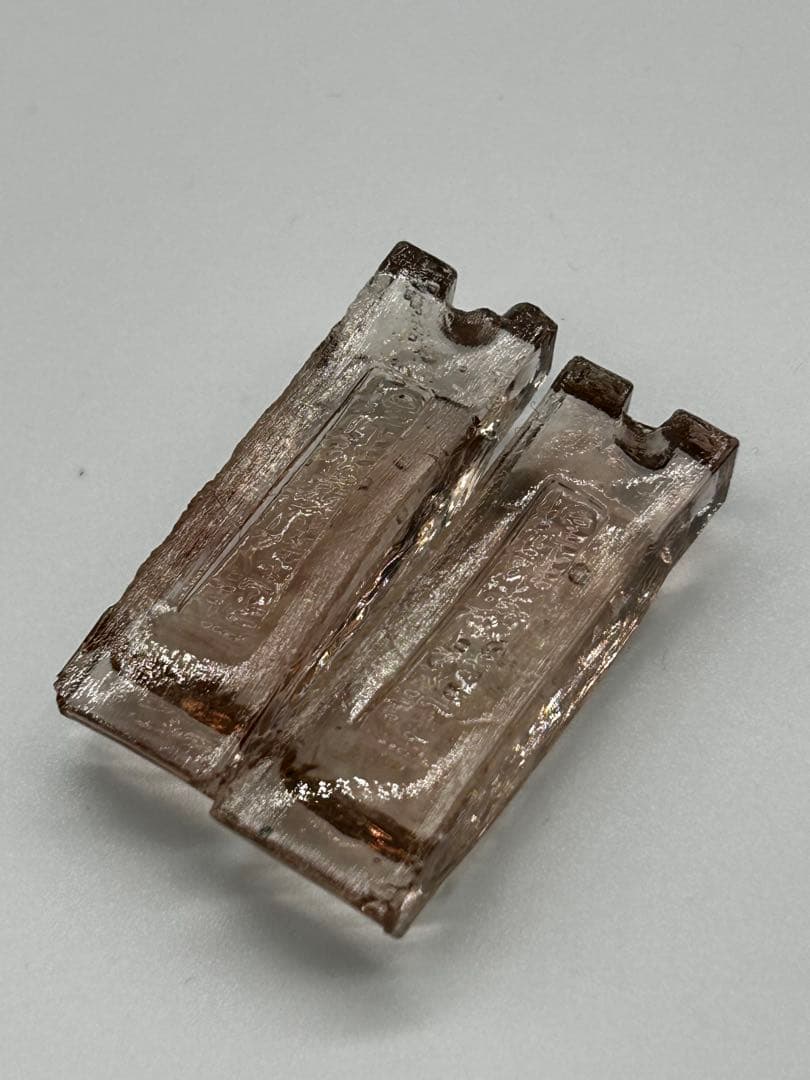 ガラスの戸車　レトロ瓶　ガラス　ペロペロ