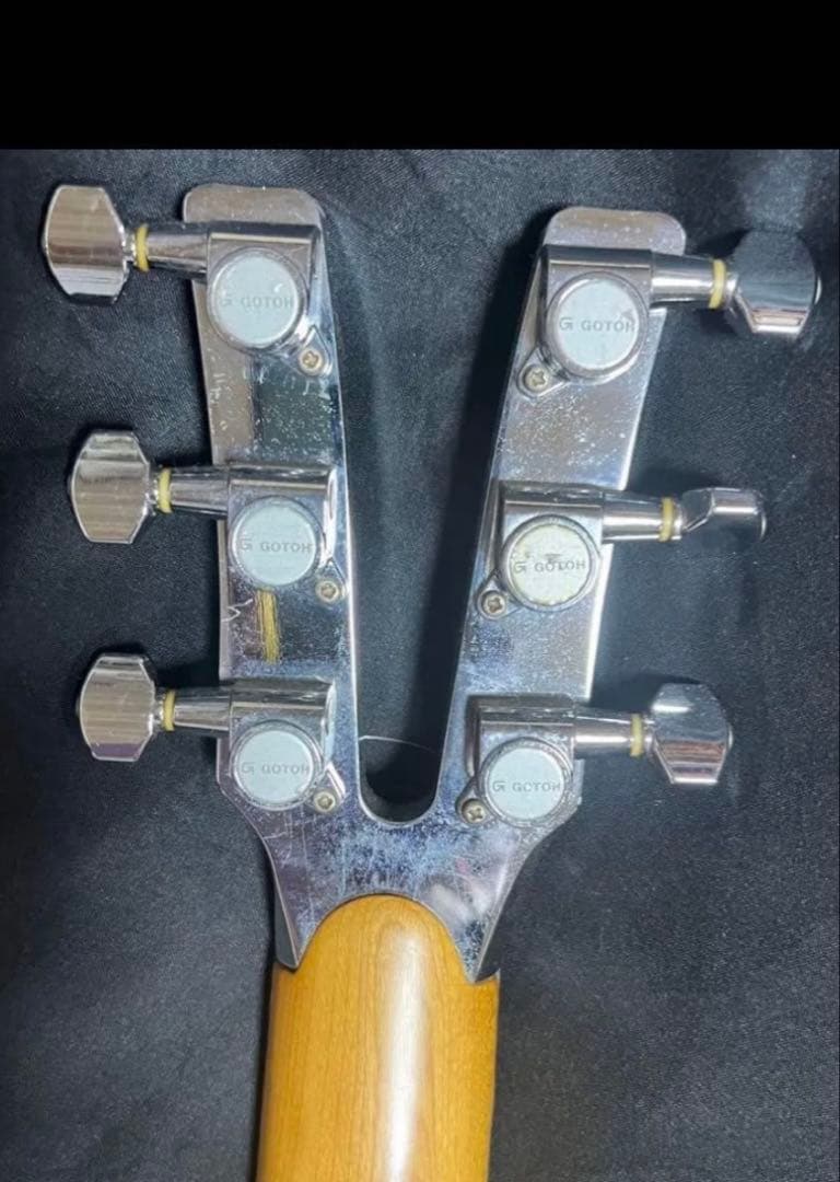 【Vaccaro・USA】アルミネックギター