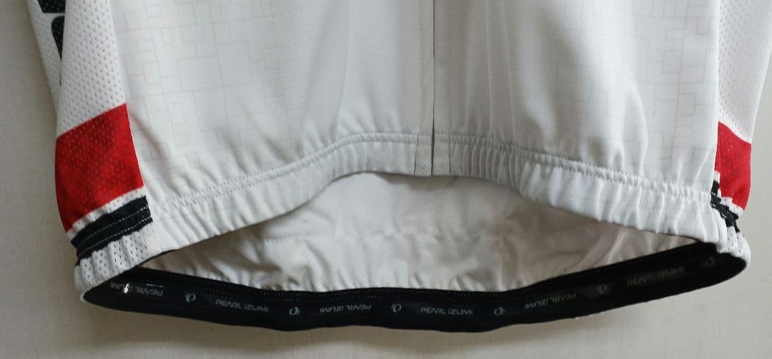 アパレル　サイズM　新品未使用