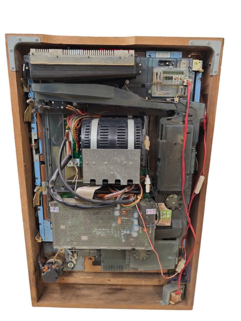 三洋 フィーバークイーンII パチンコ実機 当時物 動作未確認