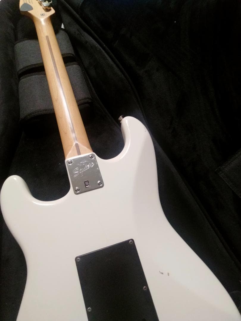 軽量 Squier stratocaster 1H bullet 1ハム 鳴良