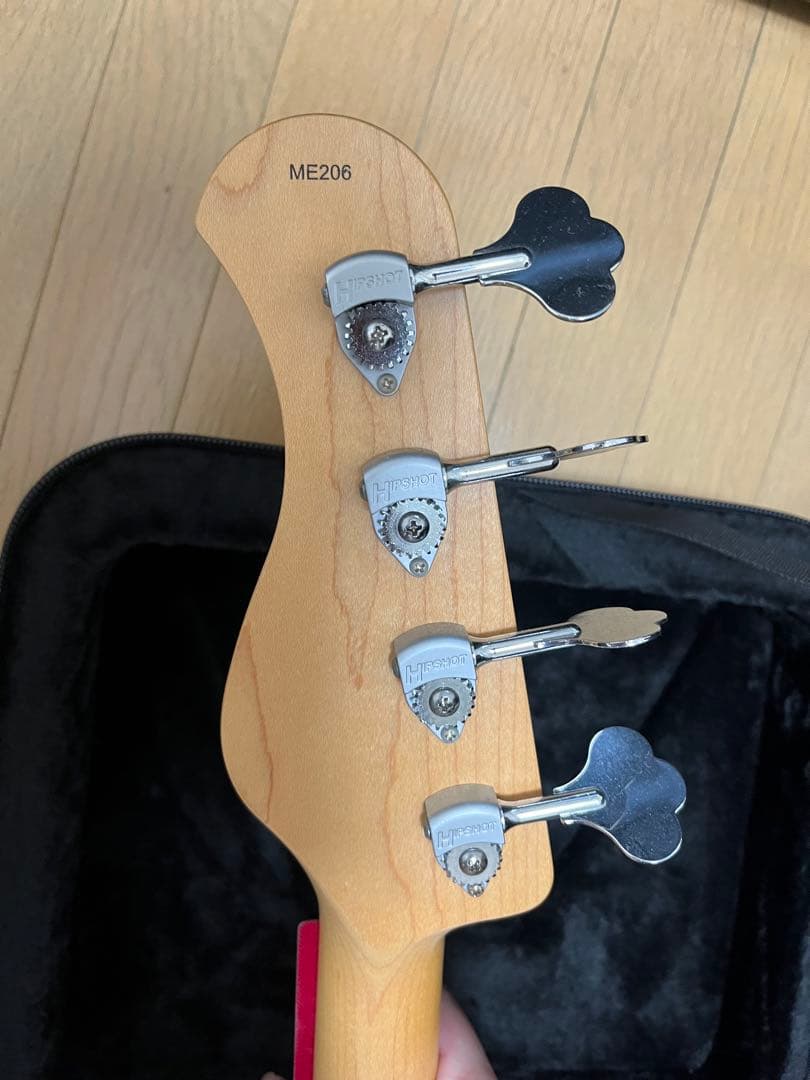 ベース Sadowsky Metroline Express