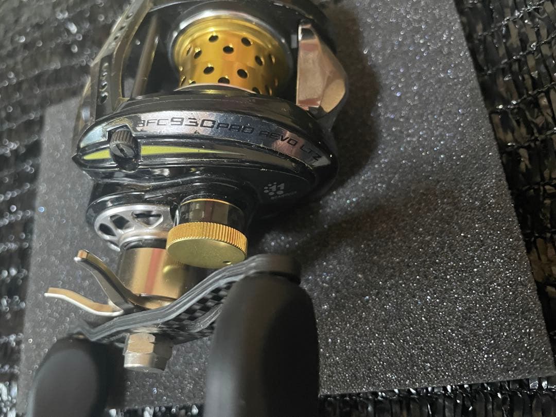 AbuGarcia REVOＬＴＺ　ＢＦＣ９３０ＰＲＯｉｋコンビ レフトハンドル