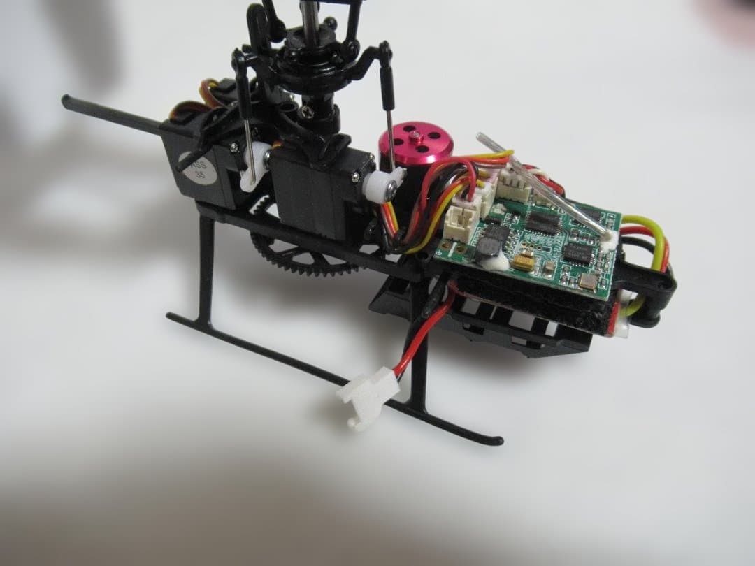 XK K110S ラジコンヘリコプター