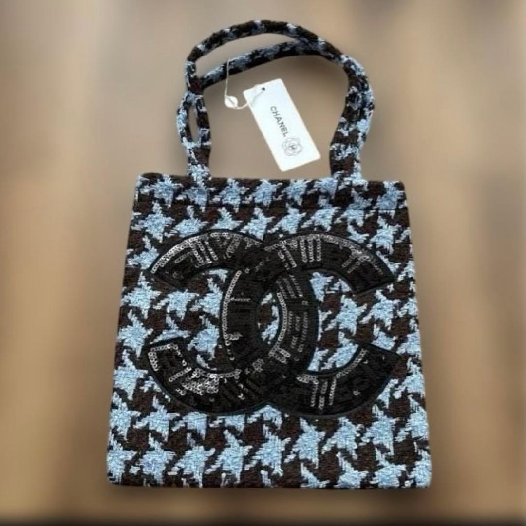 CHANELツイードトートバッグ　ブルー
