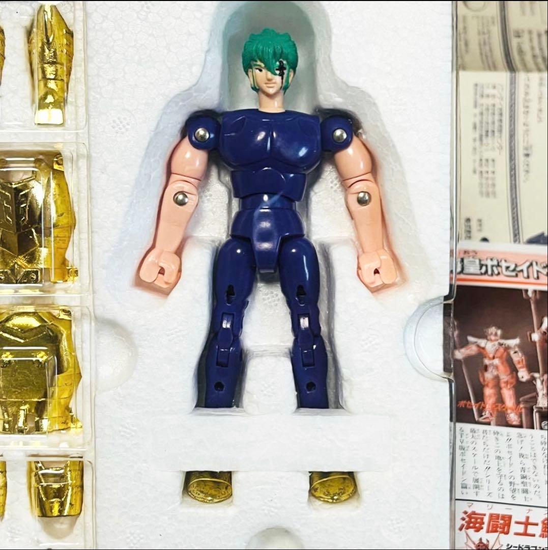 聖闘士星矢　クラーケンスケイル　クロス　聖衣大系　未使用に近い美品