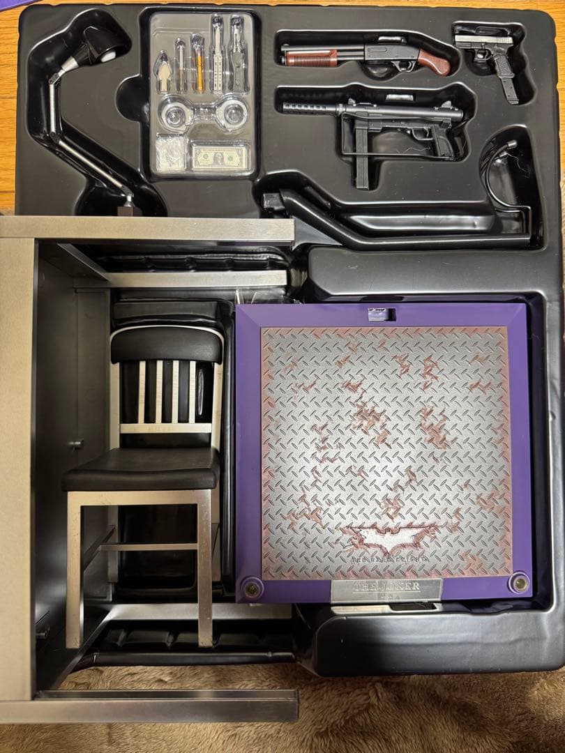 ホットトイズ　ジョーカー　フィギュア　ダークナイト　ジョーカー2.0 アメコミ