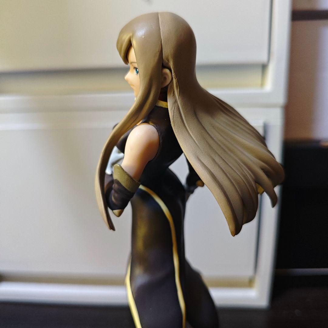 テイルズオブジアビス　ティア・グランツ 1/8 PVC製塗装済み完成品