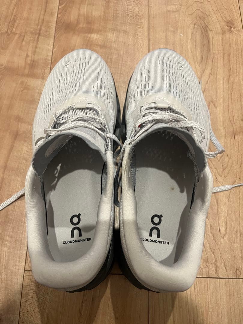 スパイク・シューズ On Running Cloudmonster 2 26cm