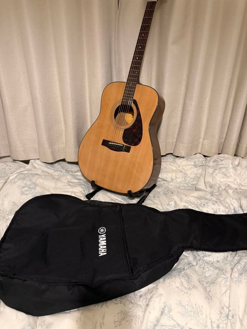 Yamaha アコースティックギターF600 ギターケース付き