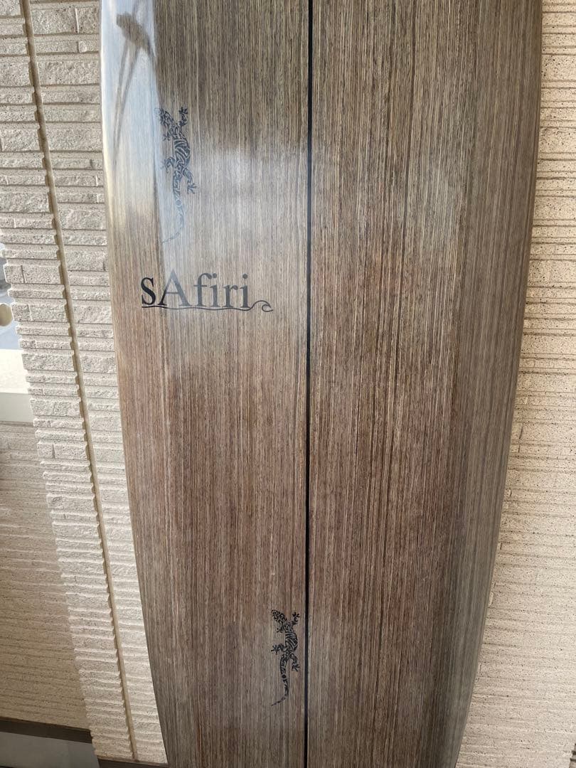 sAfiri ミッドレングスサーフボード 木目調 7フィート