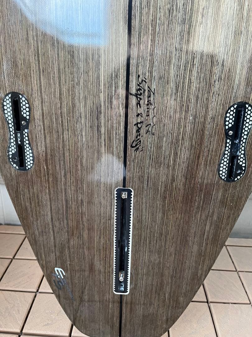 sAfiri ミッドレングスサーフボード 木目調 7フィート