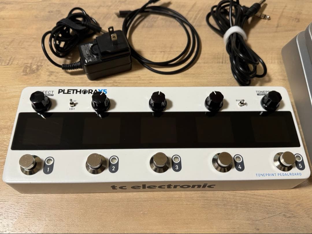 ギター PLETHORA X5 / TC ELECTRONIC