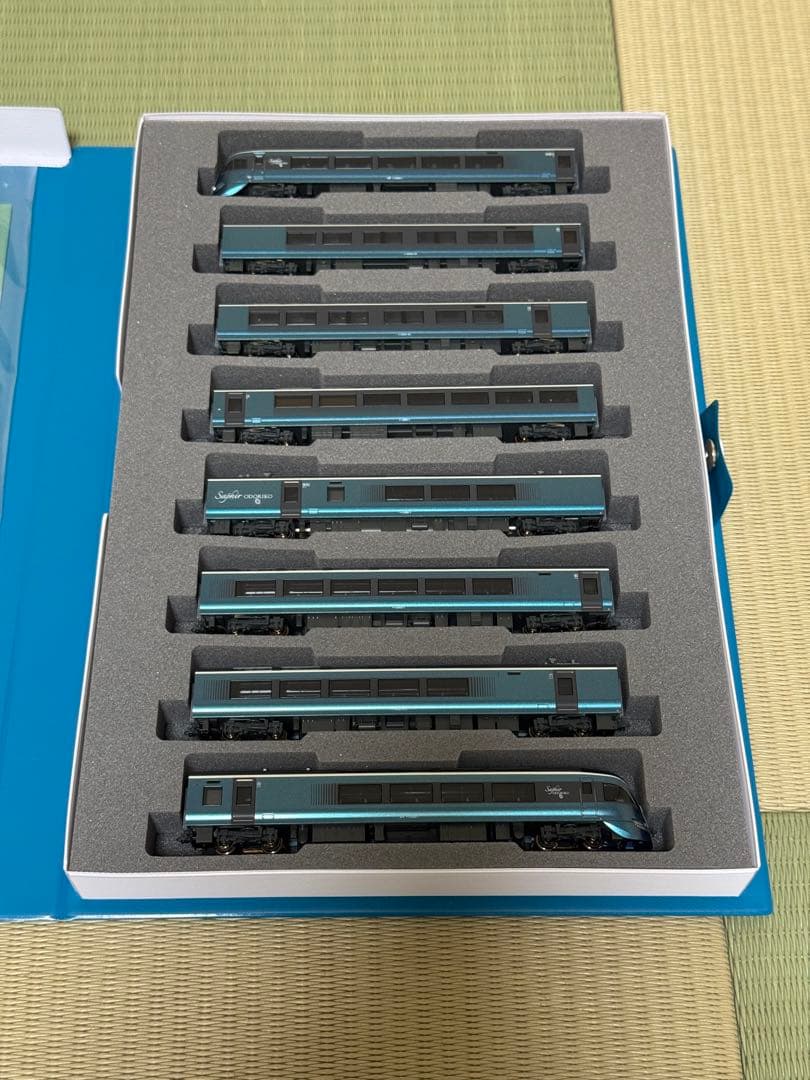 KATO 10-1644 特別企画品 E261系「サフィール踊り子」8両セット