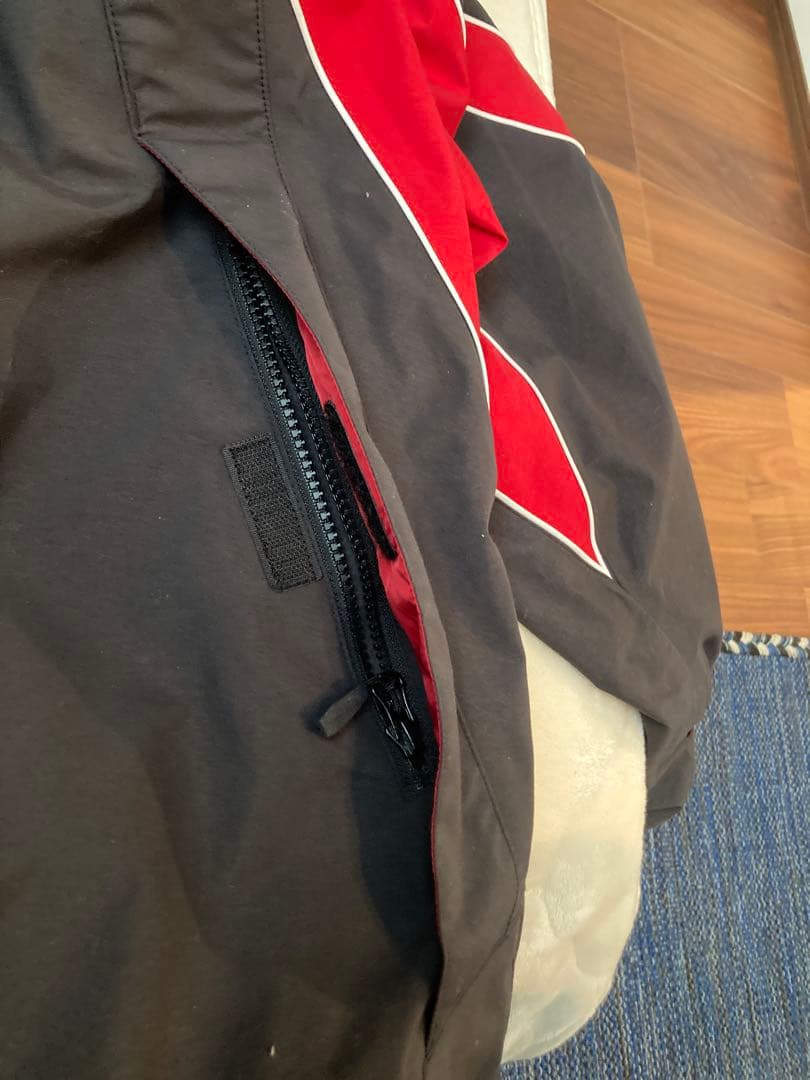 VARIVAS GORE-TEX レインウェア 黒/赤