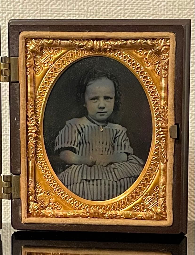 ダゲレオタイプ　アンティークフォト　ユニオンケース付き　女の子