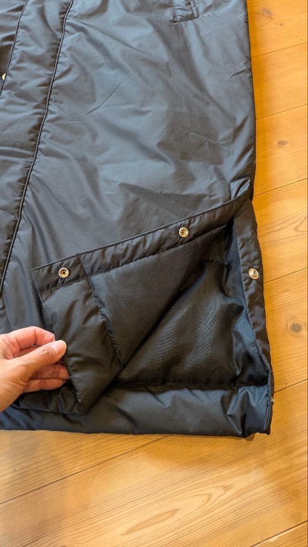 【週末値下げ実施中】adidas（アディダス）ベンチコート 大人 ボアコート