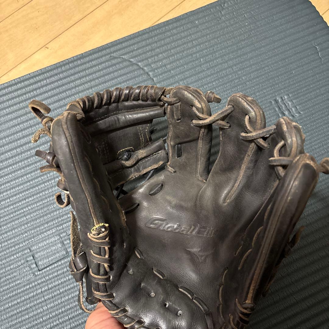 Global Elite 硬式グローブ 黒