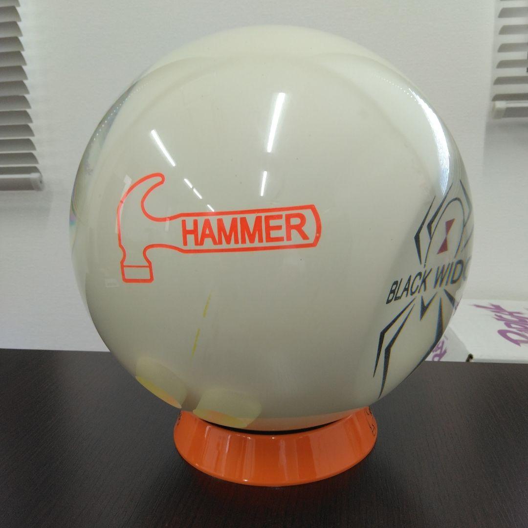 HAMMER BLACK WIDOW ボウリングボール