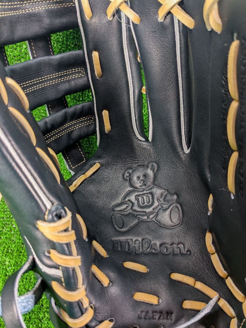 ウィルソン　硬式　外野手用　D8型　WBW102317　日本製　吉田正尚モデル
