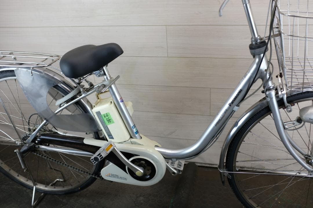 パナソニック　26インチ　3段　6.6Ah（5点灯）充電器あり