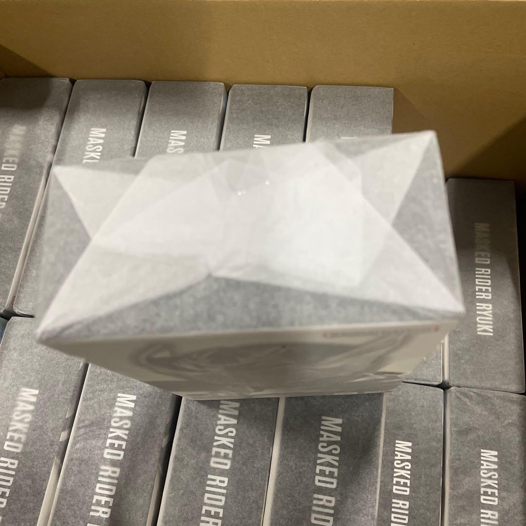 Fangxiucan さん専用　S.H.フィギュアーツ真骨彫製法仮面ライダー龍騎