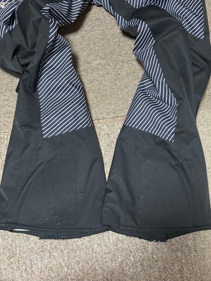 ミズノ　ノルディカチーム　スキーウェア　上下セット