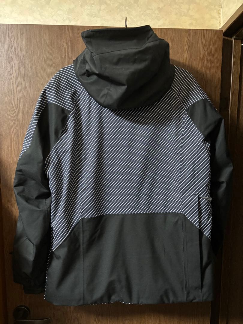 ミズノ　ノルディカチーム　スキーウェア　上下セット