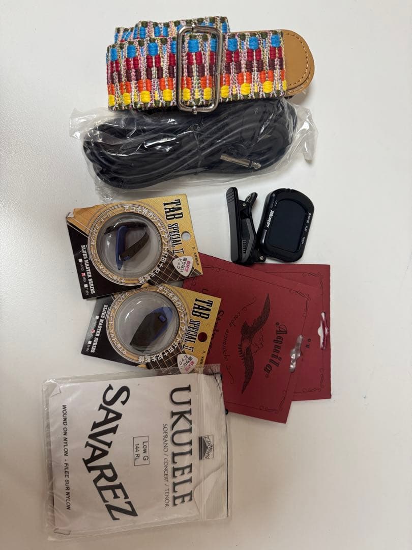 ENYA テナーウクレレ　EUT-S1 ケース付き