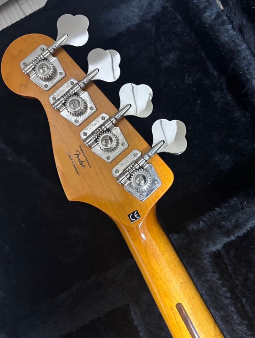 Squier by Fender Classic Vibe ’60sスクワイヤー