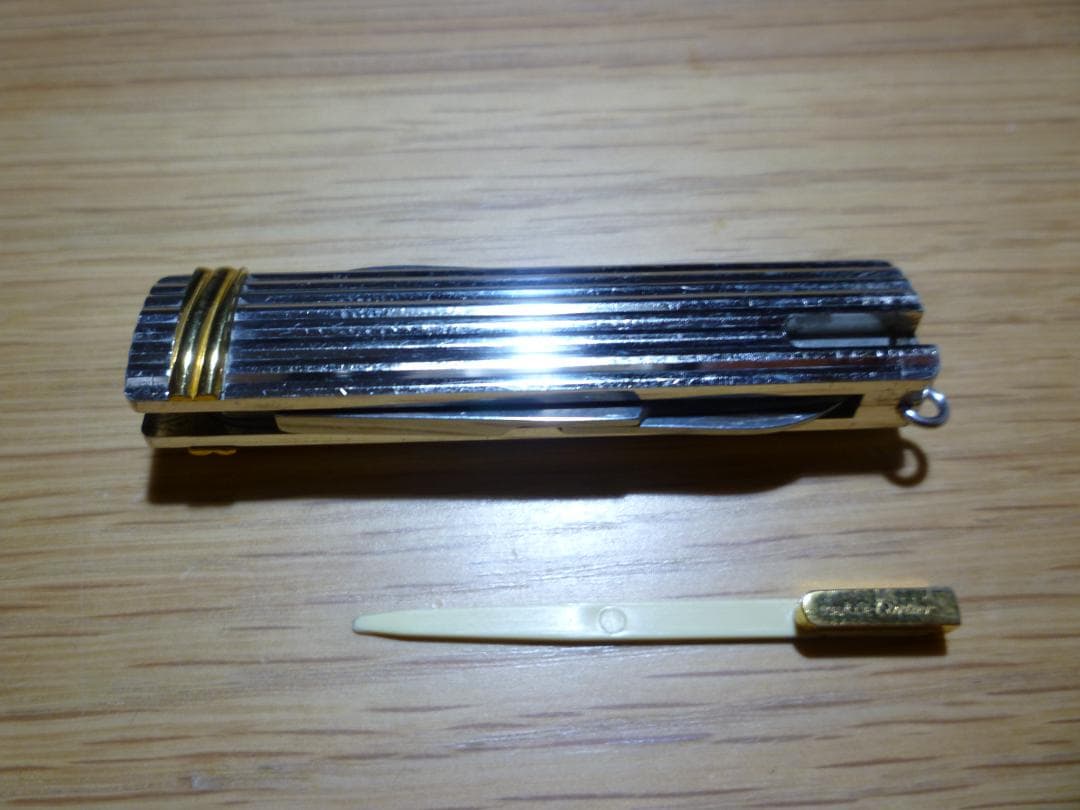カルティエ　トリニティ　 マルチツール　ナイフ　シルバーXゴールドCartier