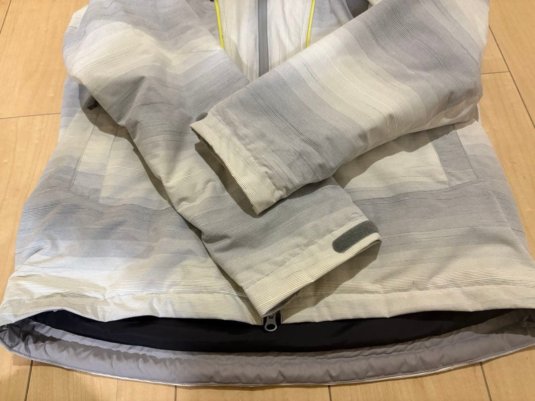 フェニックス　phenix ウィンタースポーツジャケット