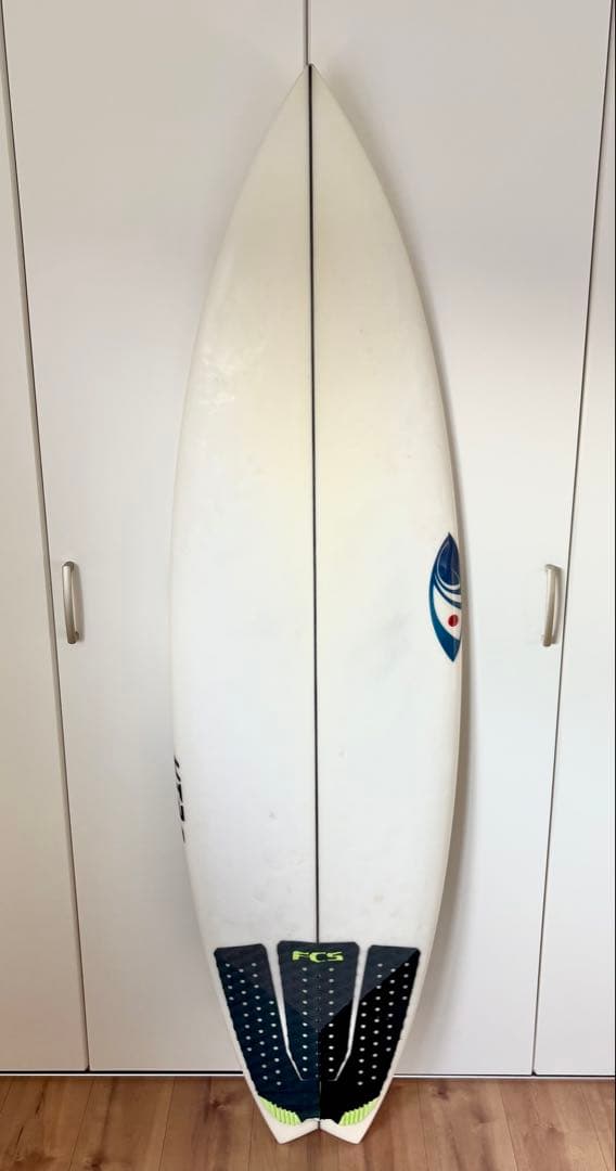 SHARPEYE シャープアイサーフボード HT2.5 5’8 24L