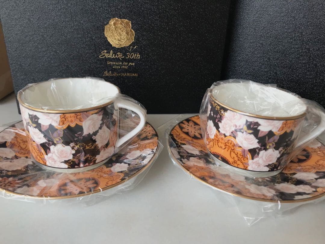 ワコール【サルートノベルティ】カップ&ソーサー