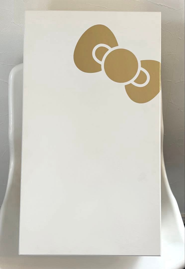 ‎❤︎*。ハローキティ 30周年 世界500体 限定 シリアルナンバー入 サンリオ