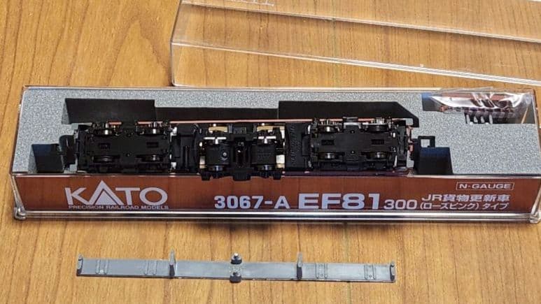 【未使用・美品】KATO EF81 300 JR貨物更新車(ローズピンク)タイプ