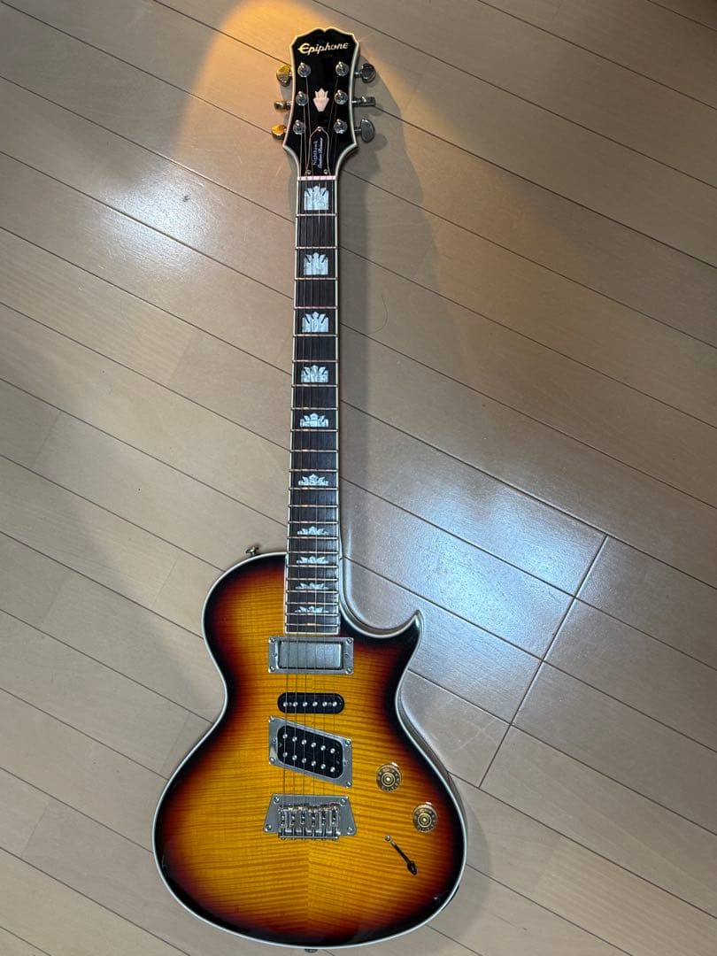 ギター Epiphone Les Paul Nighthawlk