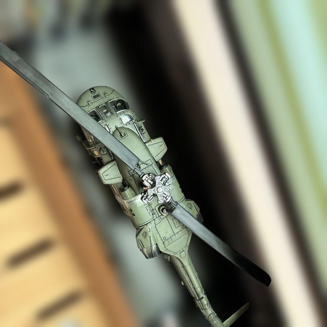 アメリカ陸軍UH-60 ブラックホーク　1/72 スケールモデル