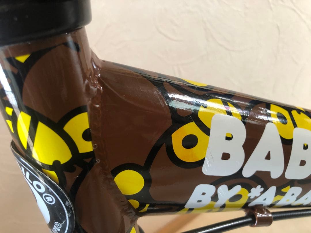 アベイシングエイプ　バランスバイク